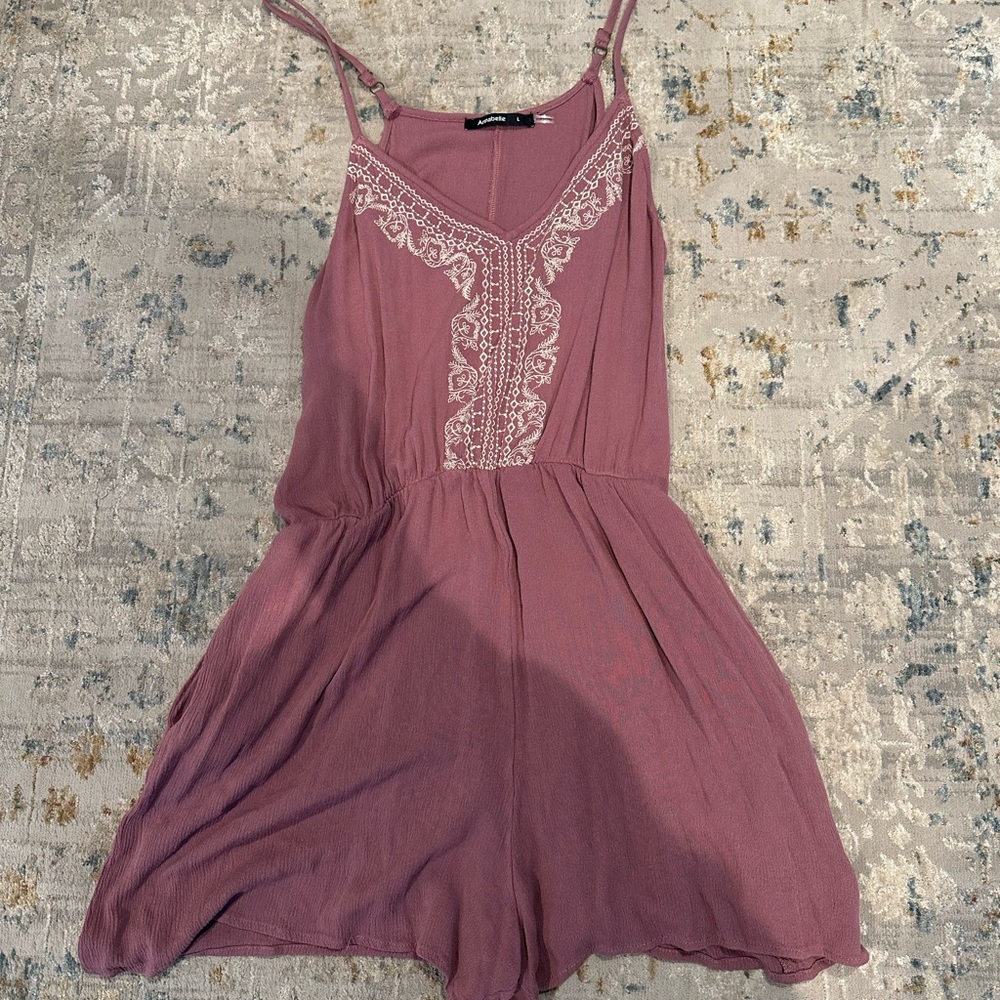 Annabelle Mauve Spaghetti Strap Romper
